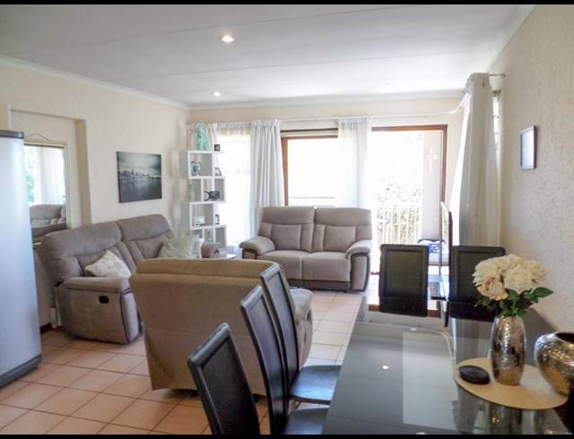 2 BEDROOM PROPERTY TO RENT IN NORTHWOLD